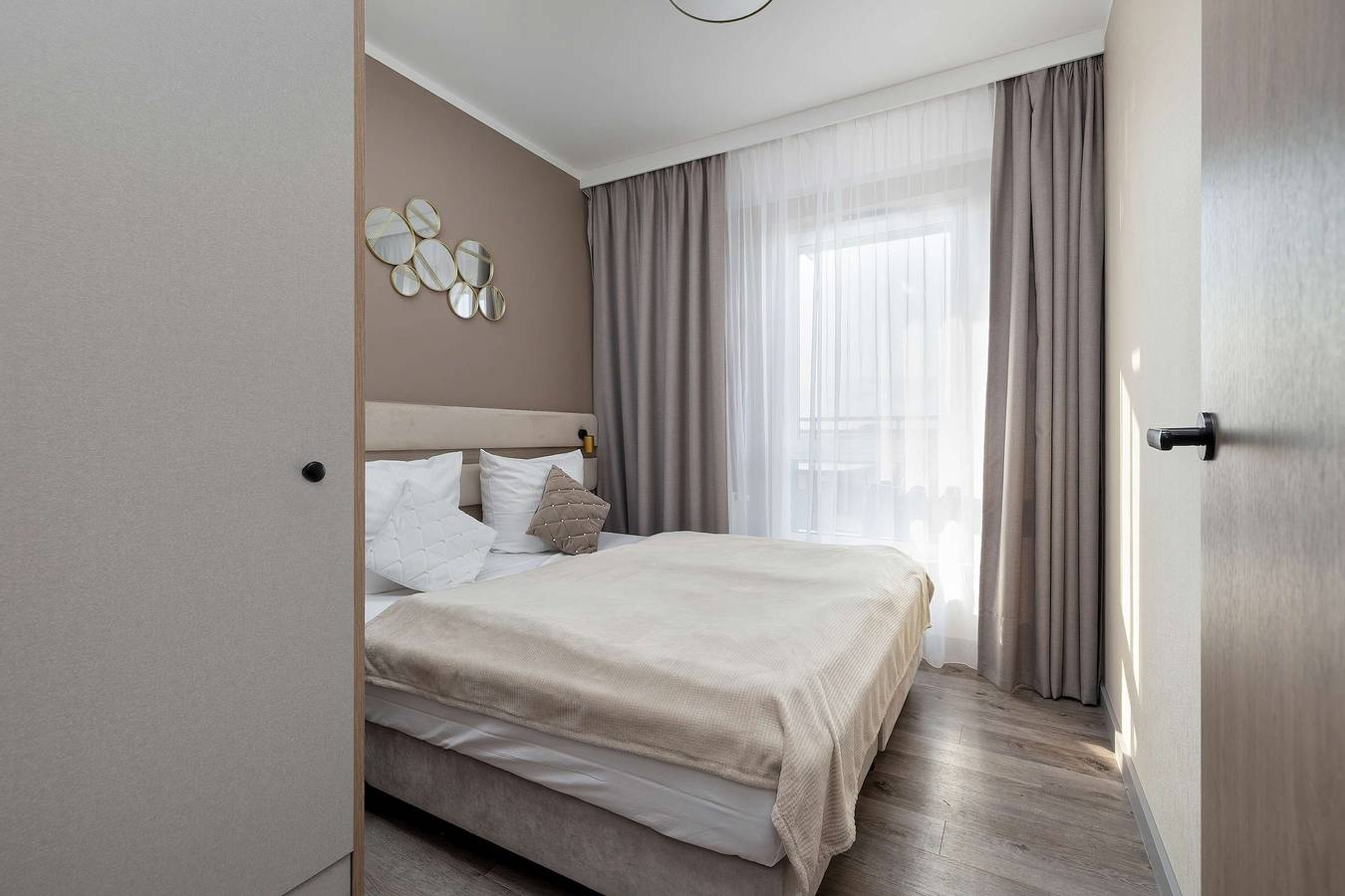Ganze Wohnung, Ferienwohnung für 5 Personen mit Pool in Międzyzdroje, Misdroy (Gemeinde)