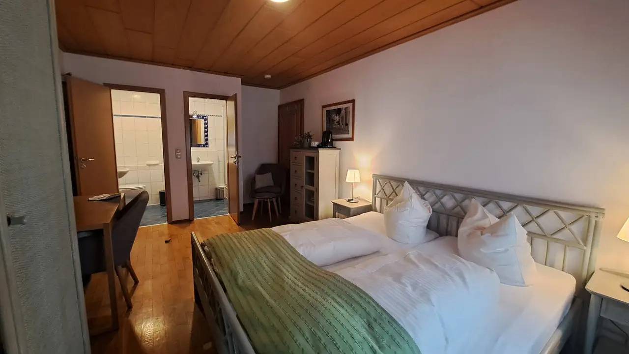 Doppelzimmer für 2 Personen in Neuötting in Neuötting, Landkreis Altötting