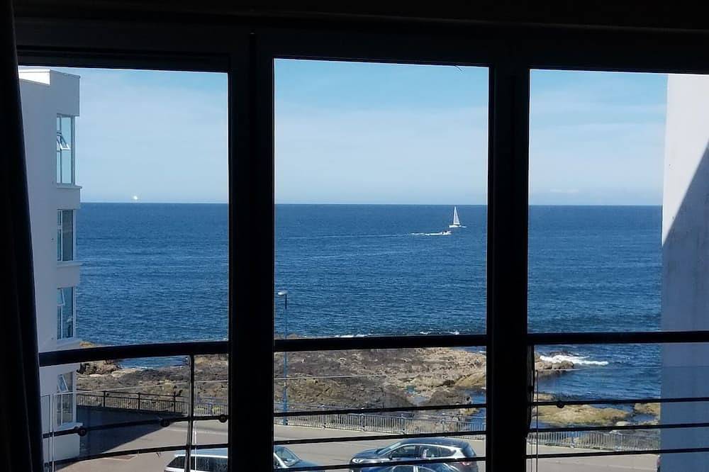 Ganze Wohnung, Apartment-Ocean views available for Summer Let Jul-Aug 2025. Golf Open 13-20 Jul in Portstewart, Grafschaft Londonderry