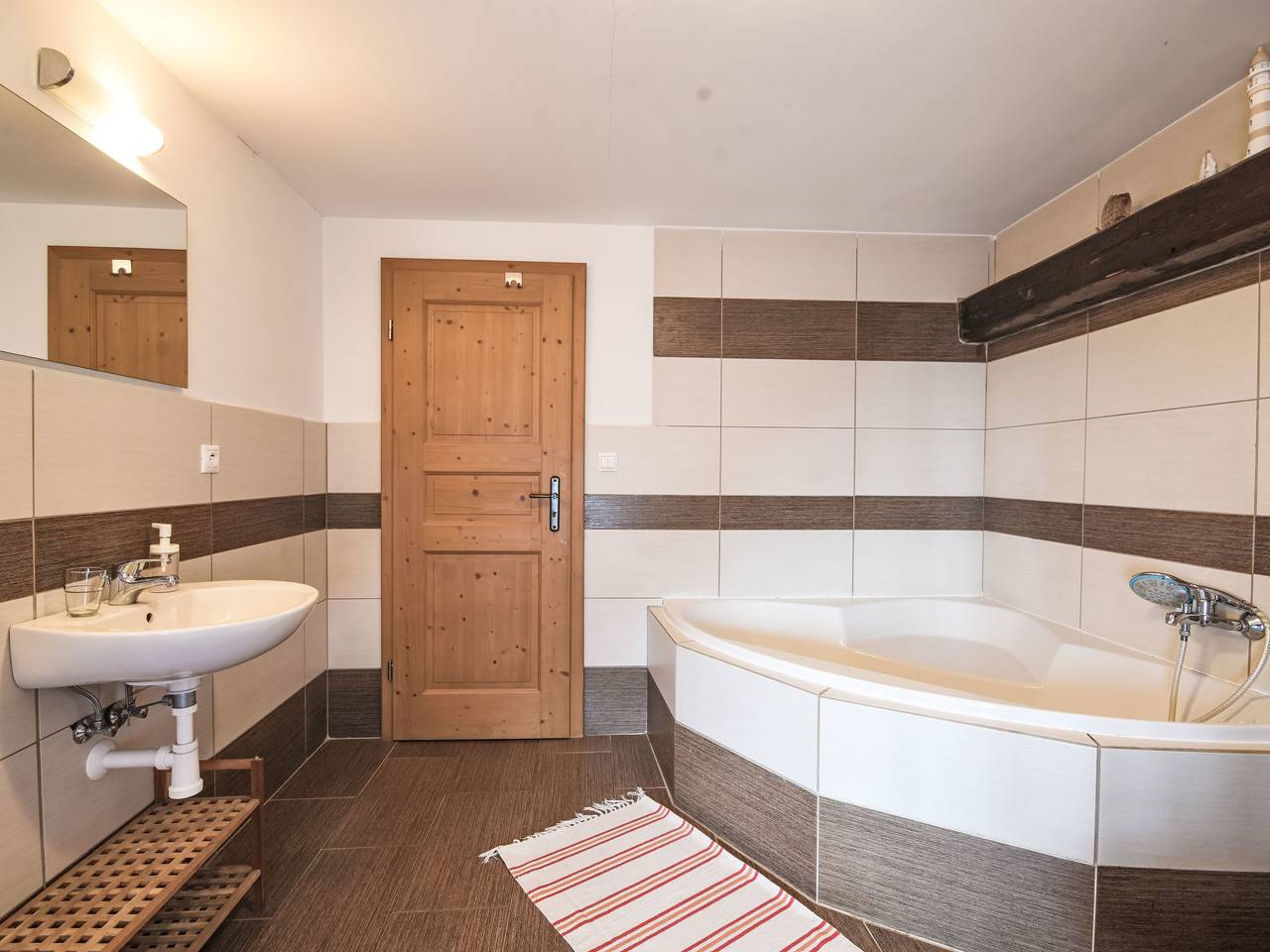 Ganze Wohnung, Spacious in Farmhouse in Oberplan, Nationalpark Böhmerwald