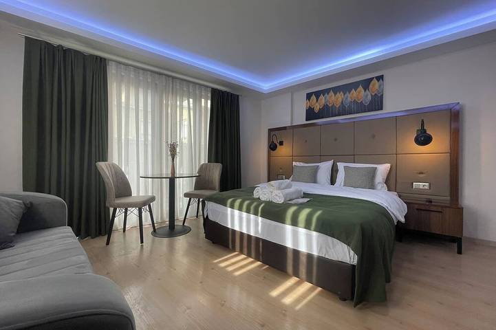 Hotel for 4 people in Istanbul