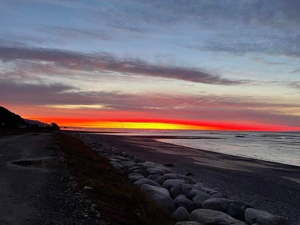 Perfect Family Getaway by the beach in West Coast (Neuseeland)