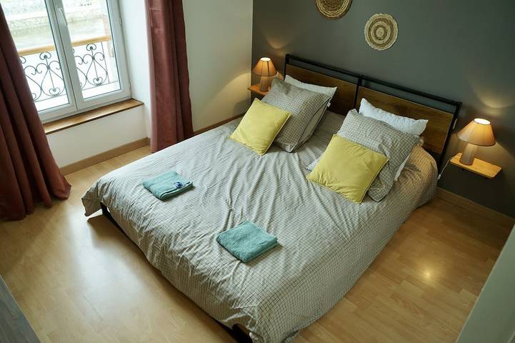 Chambre d’hôte pour 18 personnes dans le Cantal - 2