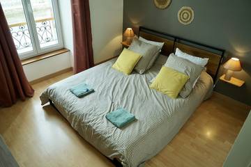 Chambre D’hôte pour 18 Personnes dans Laroquebrou, Région d'Aurillac, Photo 1