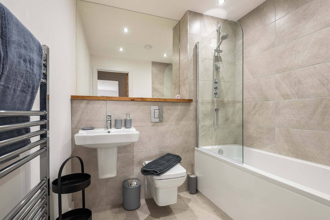 Entire apartment, Modern & Spacious 1 Bedroom Apartment in Leeds in Leeds, West Yorkshire