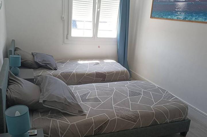 Gîte pour 5 personnes, avec jardin à Saint-Julien-les-Villas - 3