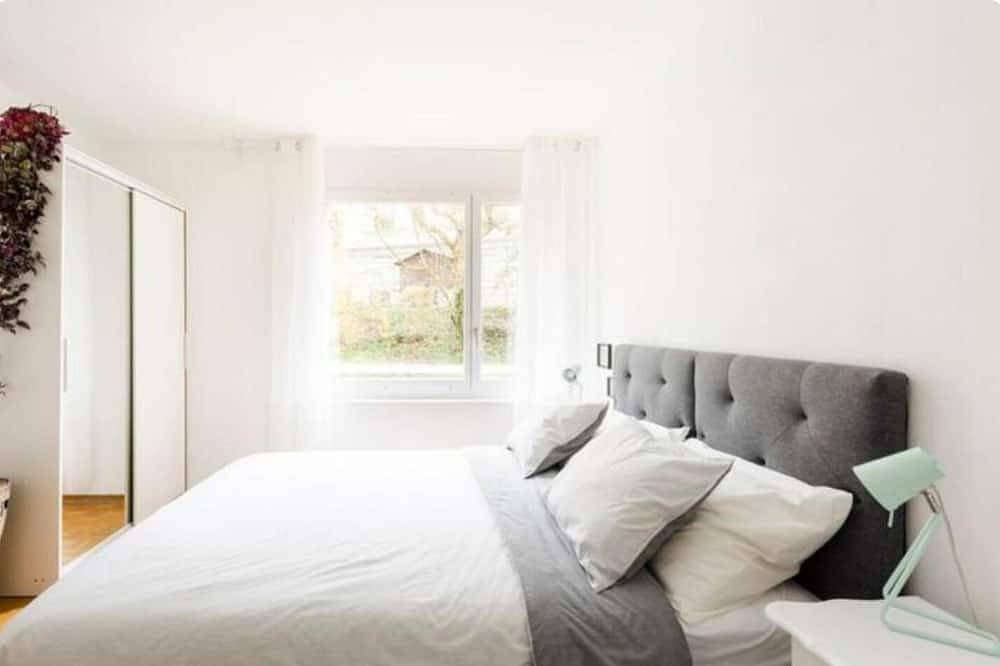 Ganze Wohnung, Central apartment with parking in Lausanne, Genfer See