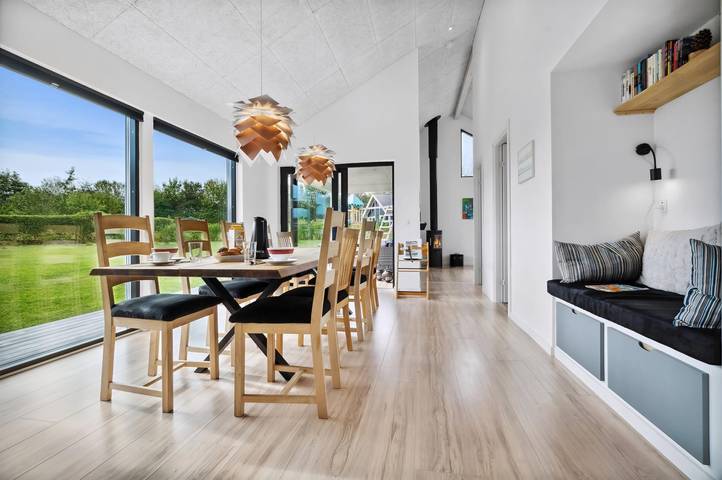 4 bedroom home in Sydals in Sydals, Skovmose