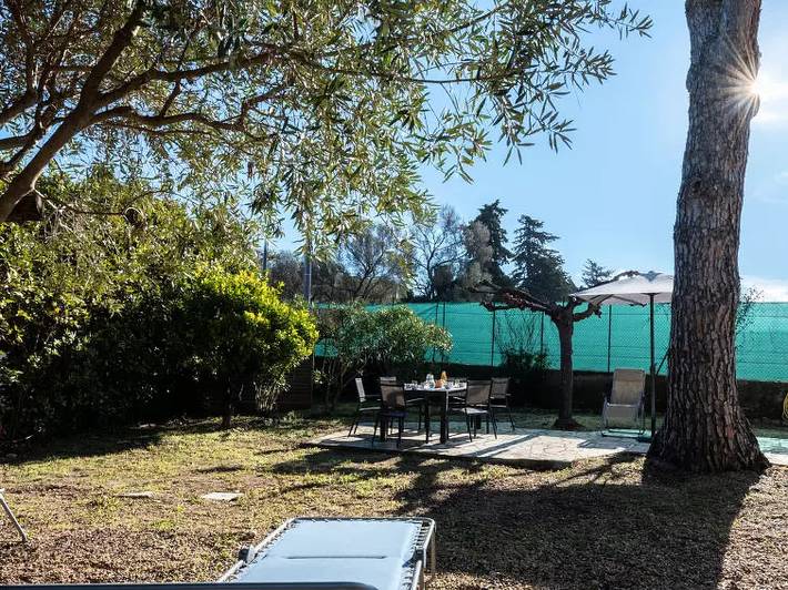 Ferienwohnung für 6 Personen, mit Balkon und Garten in Saint-Tropez - 3
