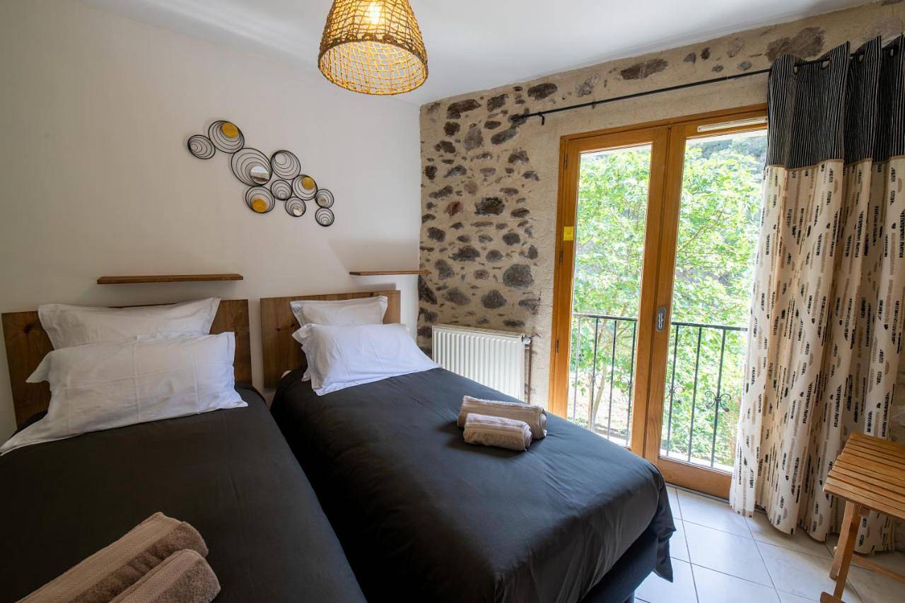 Seven-Bedroom House in Olargues, Région de Béziers