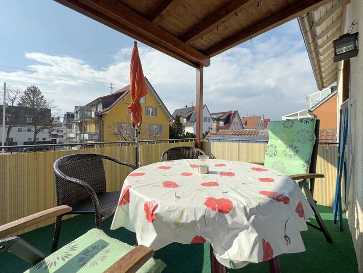 Ganze Wohnung, Ferienwohnung 'Helbig' mit Privatterrasse, Gemeinschaftsgarten und Wi-Fi in Friedrichshafen, Region Bodensee-Oberschwaben