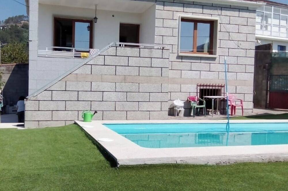 House with pool ribadavia in Ribadavia, Ourense Região