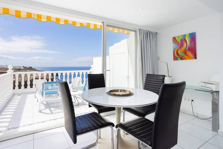 Entire apartment, Holiday apartment for 2 people with terrace in Sueno Azul, Adeje