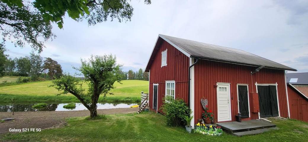 Gästehaus für 4 Personen, mit Garten und Balkon sowie Ausblick - 1