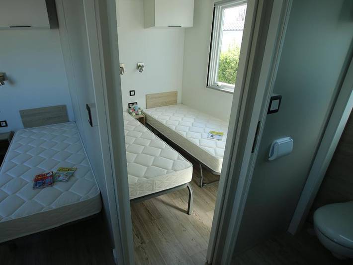 Camping Les Genêts - Mobilheim 6 personen - Familiär - 3 Schlafzimmer - Pergola in Sarzeau, Côte des Mégalithes