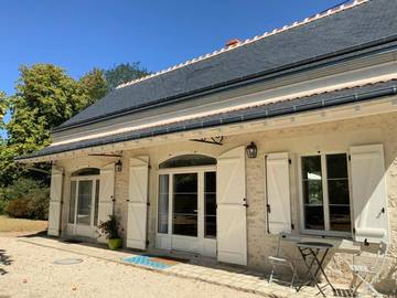 Gîte pour 6 personnes, avec jardin ainsi que vue et piscine à Pontlevoy