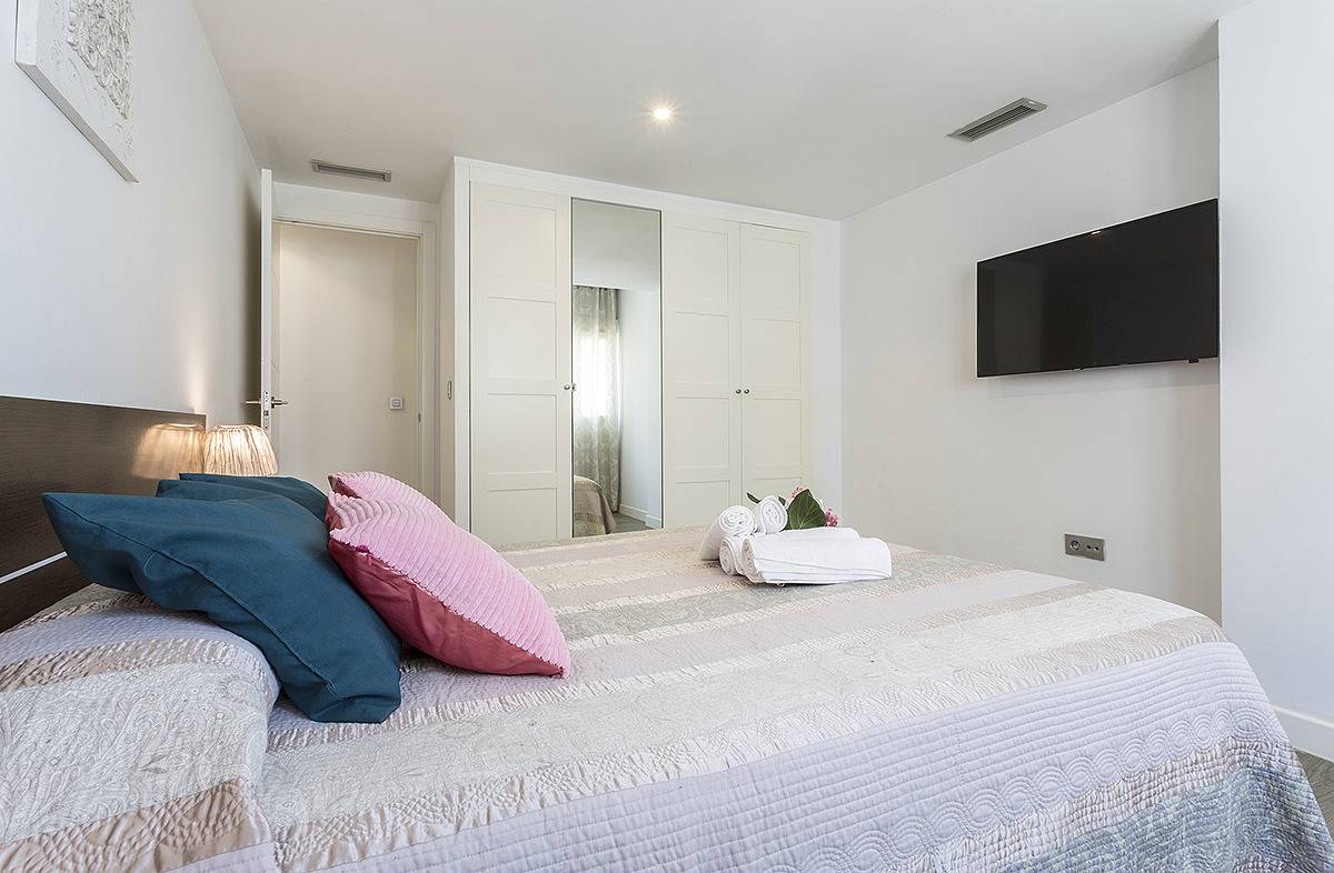 Apartamento inteiro, Avenida con vistas Mar in Playa La Victoria, Cádis