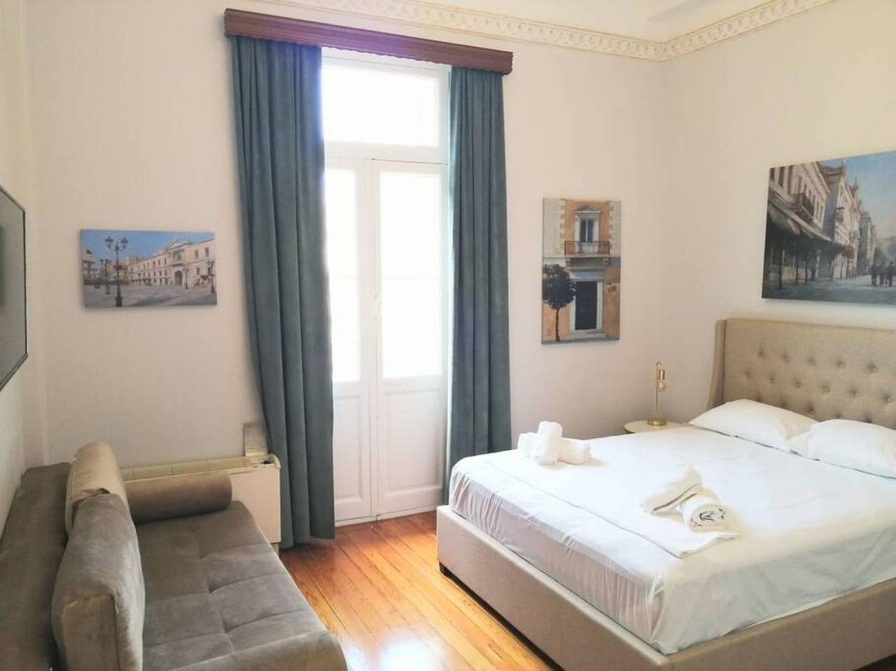 Ganze Wohnung, Elegant apartment under the Acropolis in Zentral-Athen, Athen