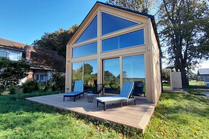 Villa für 6 Personen, mit Terrasse und Garten - 1