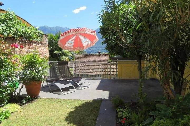 Ferienwohnung für 2 Personen, mit Garten in Muralto