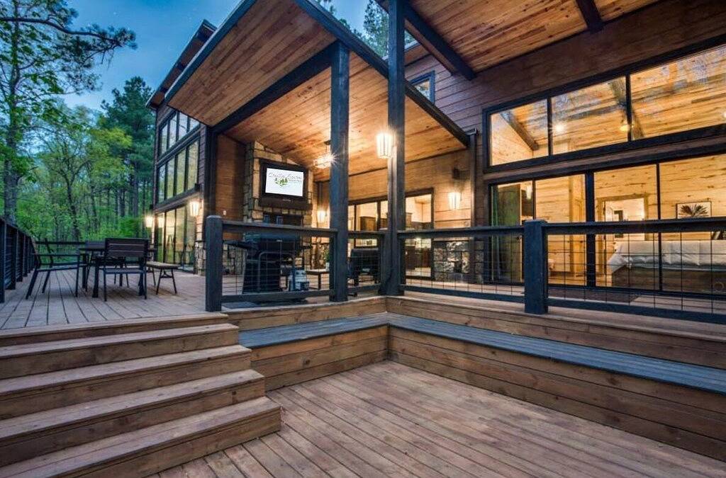 \"Rustic Hollow Cabin\" Modern Luxury w. Hot Tub Creekside in Broken Bow, Broken Bow Lake