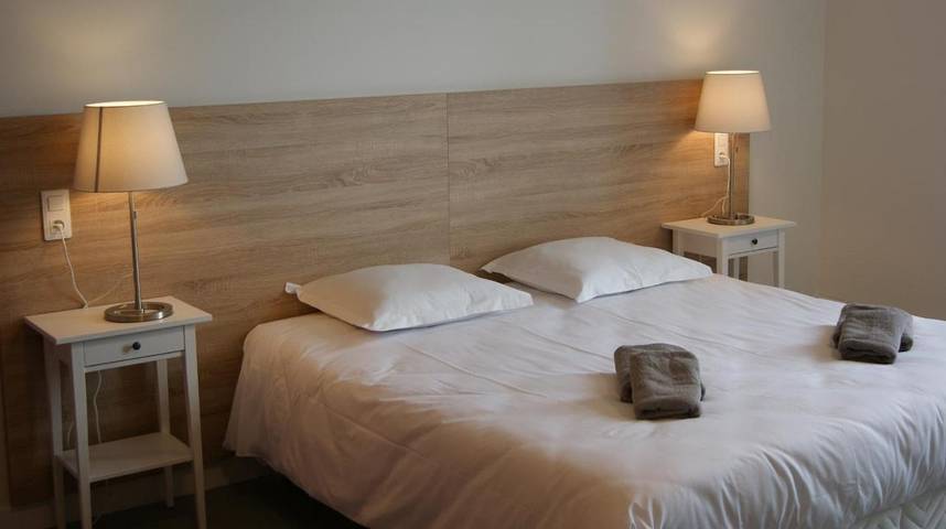 Hôtel pour 2 personnes, avec jardin à Gramat - 2