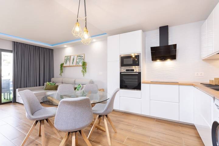 Apartamento para 4 personas, con Terraza y Piscina en Las Galletas