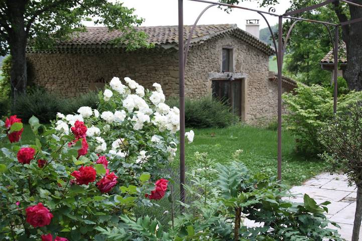 Gîte pour 4 personnes, avec terrasse et jardin à Vaunaveys-la-Rochette