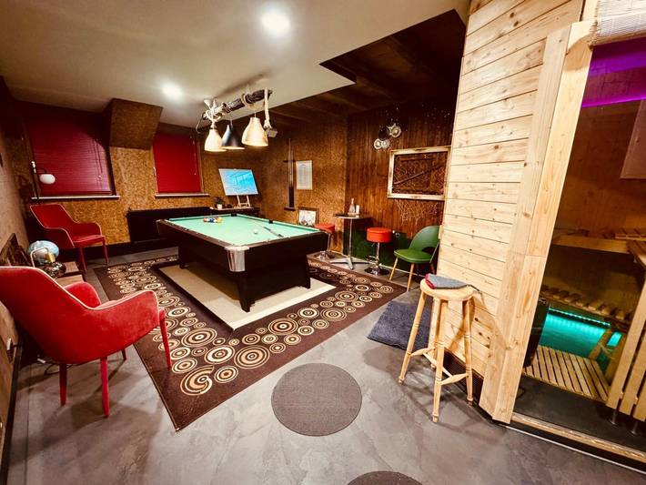 Ferienhaus für 19 Personen, mit Whirlpool und Sauna sowie Balkon, mit Haustier in Bad Ems - 4