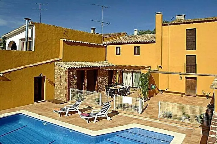Ferienhaus für 7 Personen, mit Garten und Kinderpool - 1