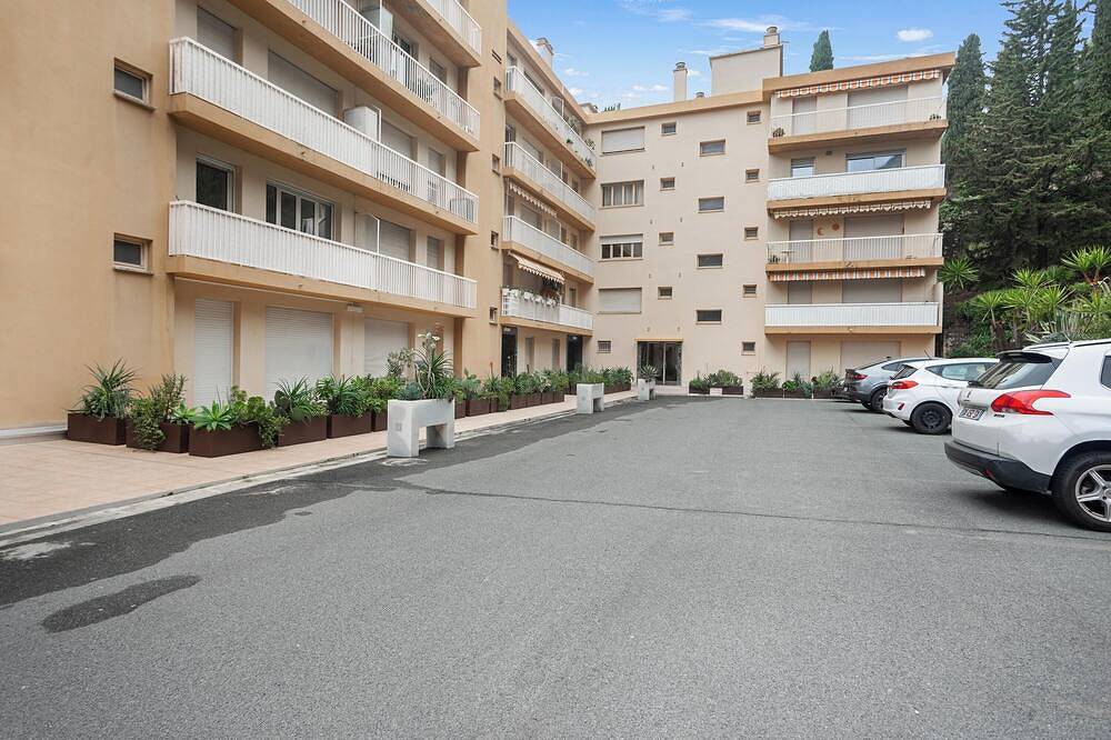Entire apartment, Vina del Mare, Menton, France in Gorbio, Nice region