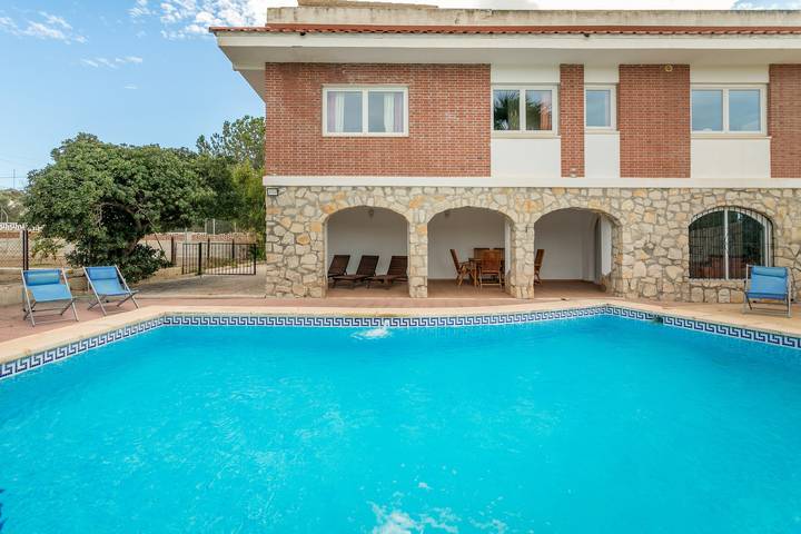 Casa de vacaciones en Busot con piscina privada in Busot, Costa Blanca