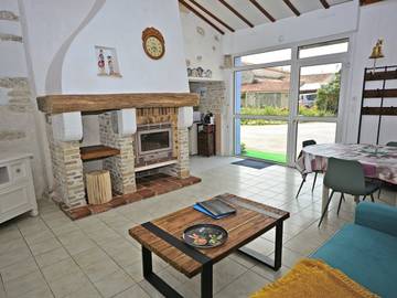 Maison De Vacances pour 6 Personnes dans Saint-Georges-d'Oléron, Région de Rochefort, Photo 2