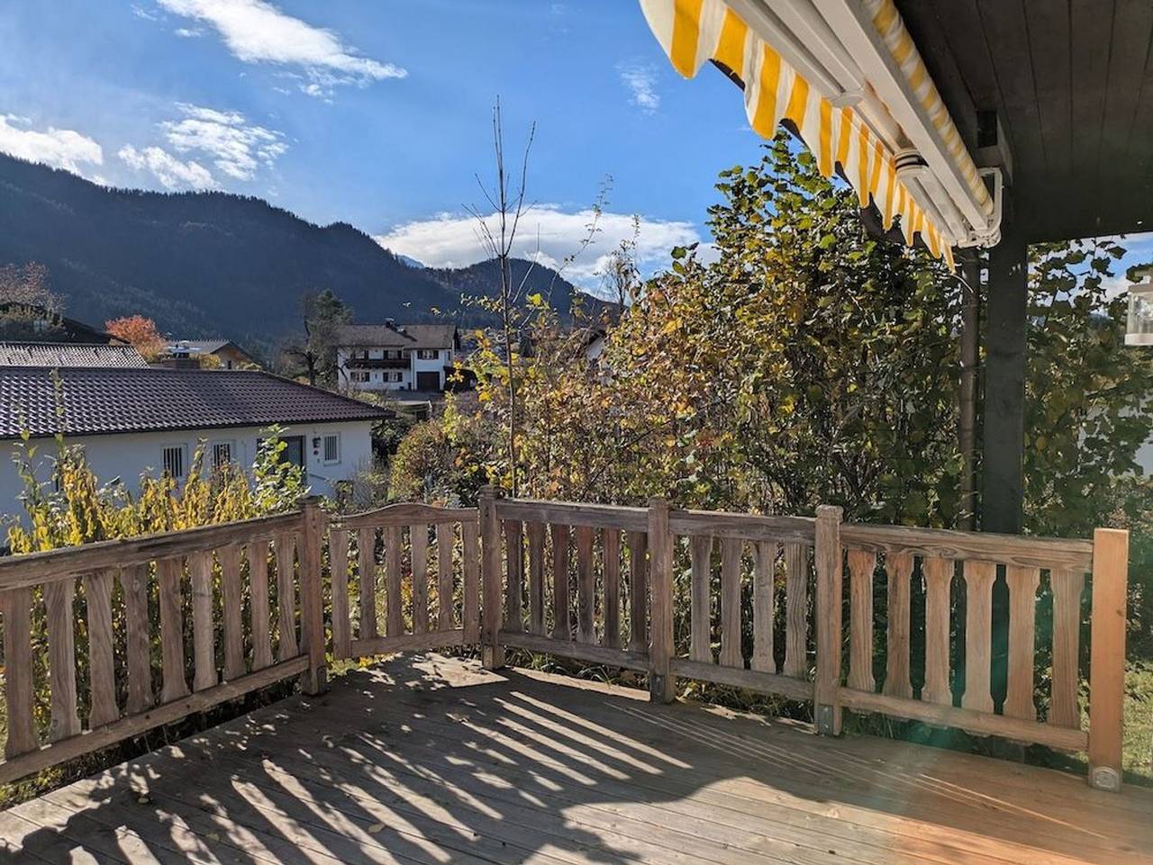 Komfortables Ferienhaus mit Garten und großer Terrasse (04) - Allergikerfreundliches Ferienhaus mit Bergblick (04) in Weißensee, Füssen