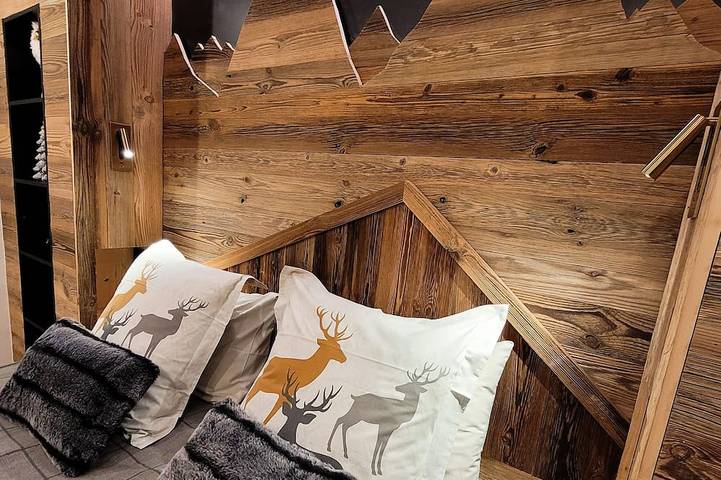 Appartement de vacances pour 4 personnes, avec Balcon et Jacuzzi ainsi que Piscine et Sauna dans Les Arcs