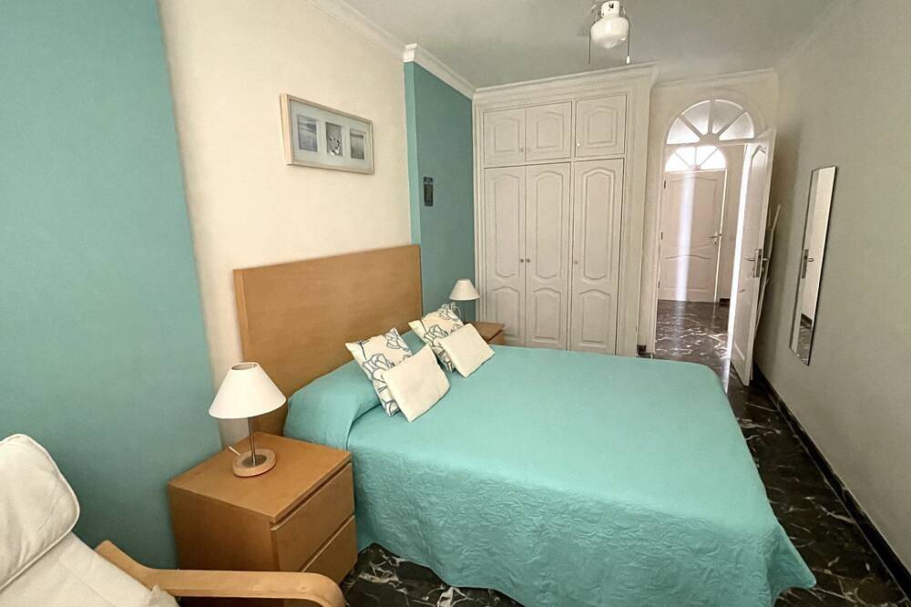 Hel leilighet, Romantic Retreat In Prime Position With Stunning Views To Cliffs, Marina & Sea. in Playa de los Guíos, Santiago del Teide