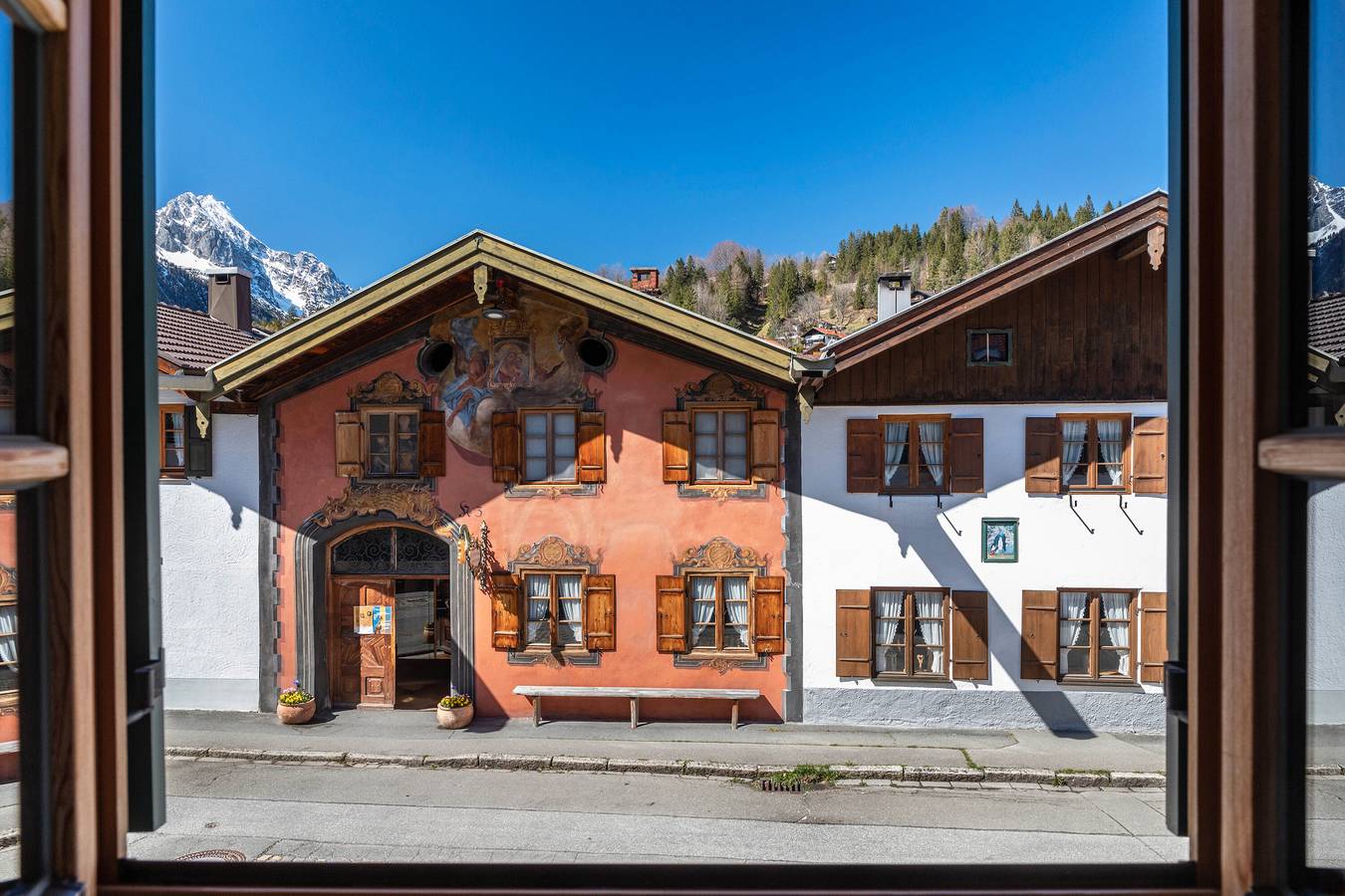 Ganzes Studio, Ferienwohnung 'Museumsblick' mit Bergblick und Wi-Fi in Mittenwald, Bayerische Alpen