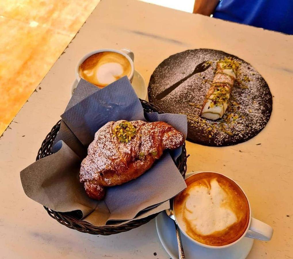 Ajamola '800 in Favignana città, Favignana