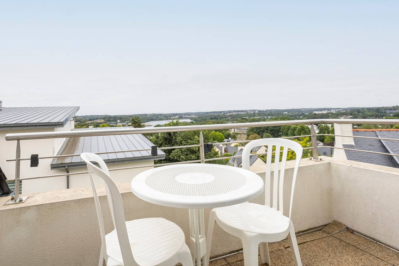 Ferienhaus 'Proche De Tout' mit privater Terrasse, privatem Garten und Wlan in Quimper, Quimper und Umgebung