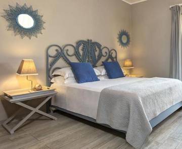 Ferienwohnung für 5 Personen, mit Sauna und Terrasse sowie Pool und Garten auf den Liparische Inseln