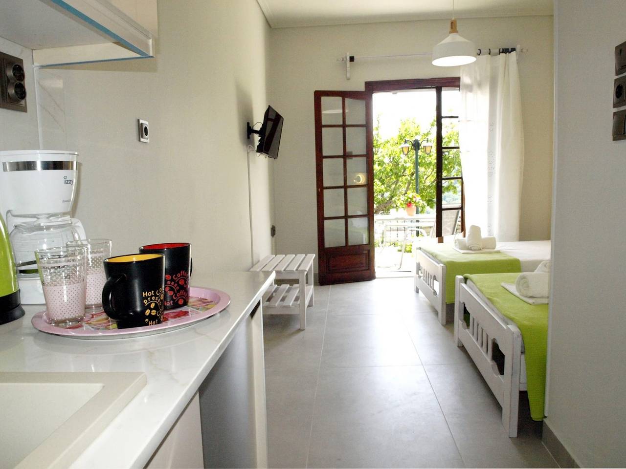 Ganzes Studio, Studio für 3 Personen mit Garten in Mouresi, Magnisia