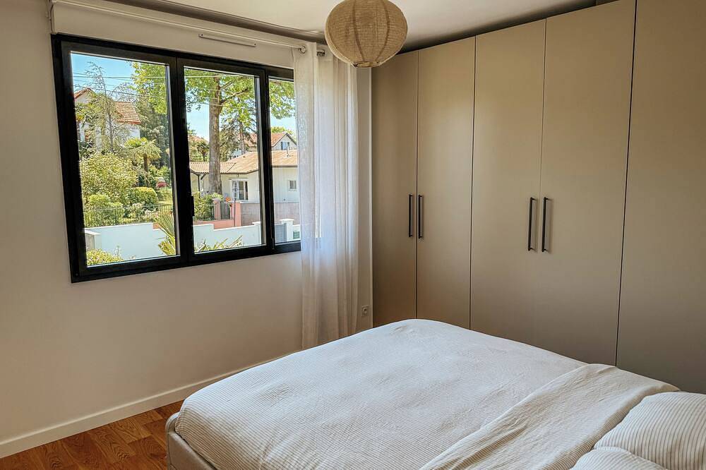 Villa design with pool in Bayonne, Bayonne e dintorni