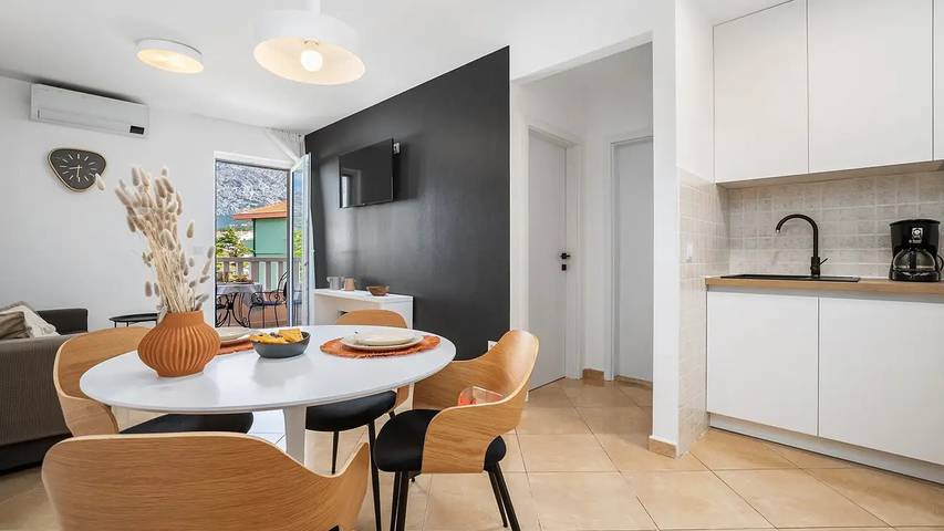 Ferieleilighet for 4 personer, med balkong - 1