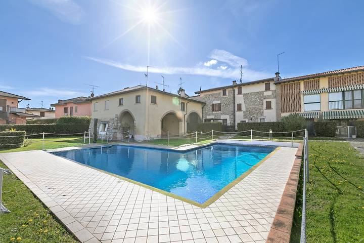 Apartament wakacyjny dla 4 osób, z basen w Sirmione