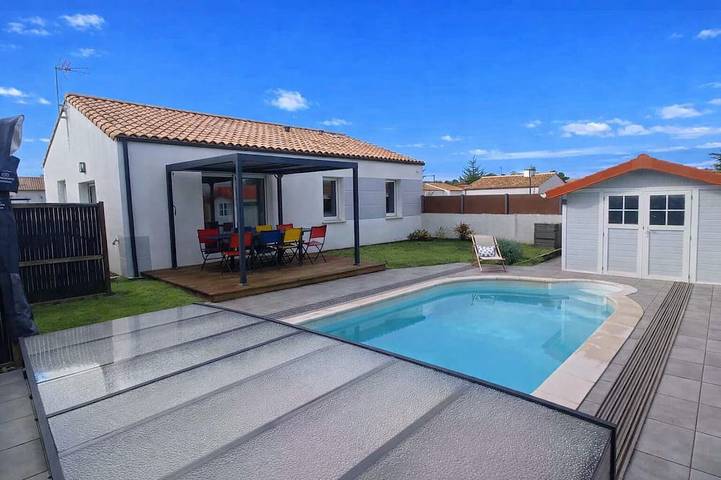 Location de vacances pour 8 personnes dans Plage du Goulet