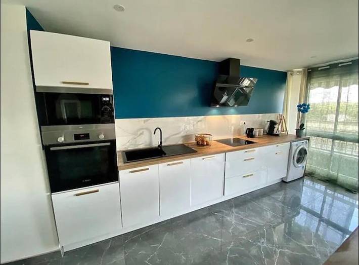 Gîte pour 4 personnes, avec vue ainsi que balcon et vue sur le lac à Cournon-d'Auvergne - 2