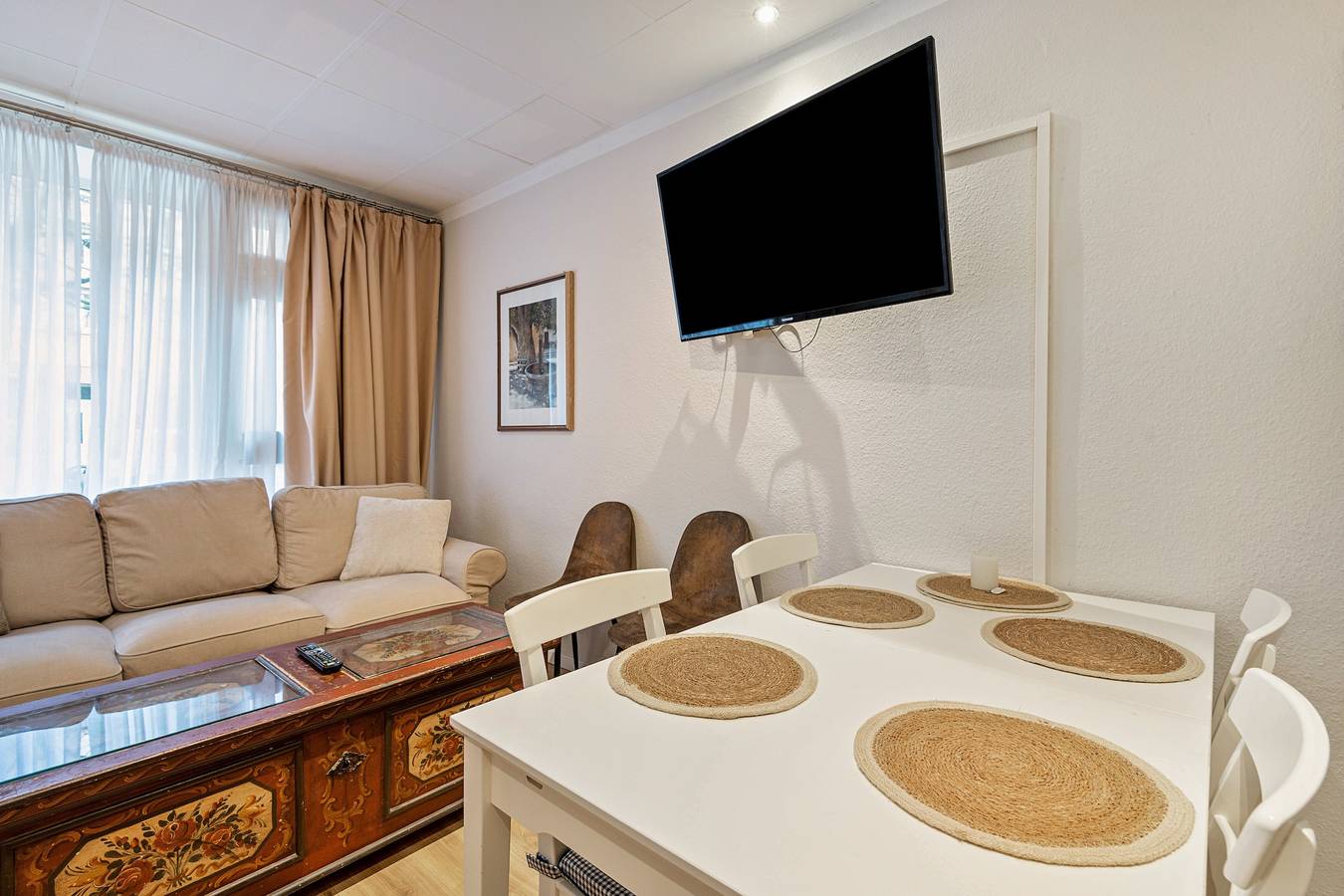 Entire apartment, Stylish Apartment in Prime Location with Wi-Fi in Nuremberg, Franconia