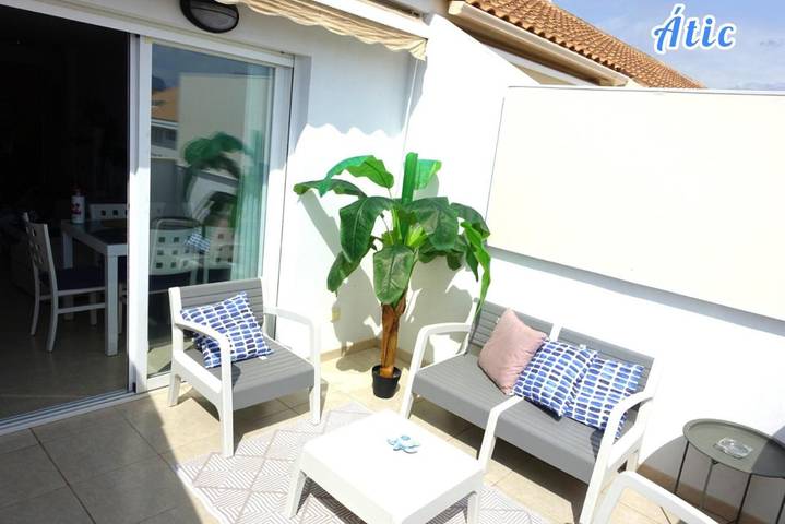 Apartamento de vacaciones para 3 personas, con vistas y jardín - 1