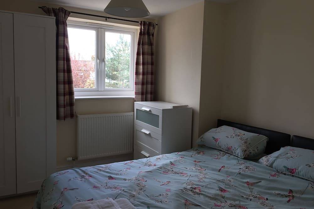 March Cottage Terraced Cottage Brecon Brecon Beacons Free Wifi in Brecon, Brecon Beacons