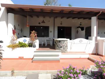 Ferienwohnung für 2 Personen, mit Garten in Lipari